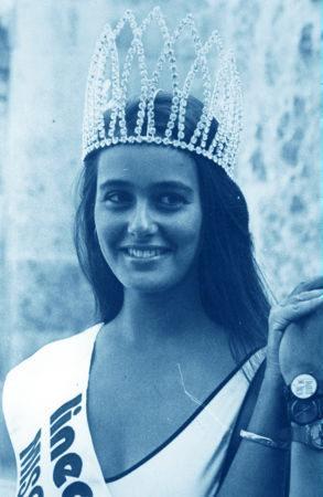 Photo:  1986 Roberta Capua (figlia di Marisa Jossa Miss Italia 1959)